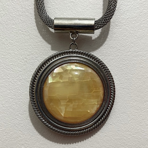 Medallion Necklace - Picture 5 of 6